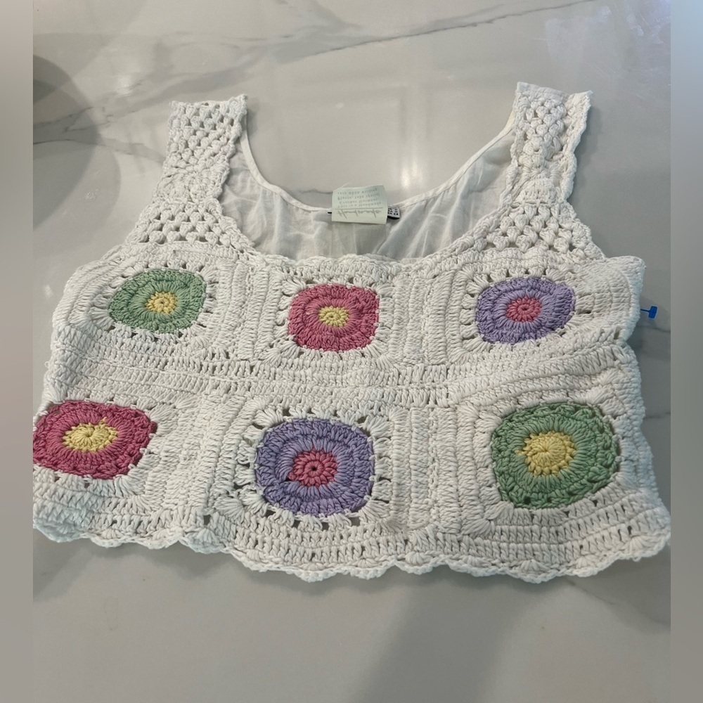 Handmade Stradivarius crocheted vest with elastic back NWOT. Size M